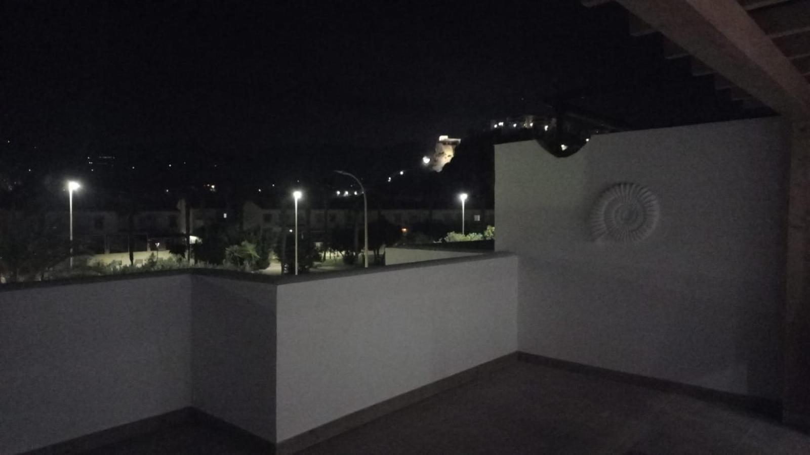 El Penon Idilico Piso A Pie De Playa Apartment Salobrena Ngoại thất bức ảnh